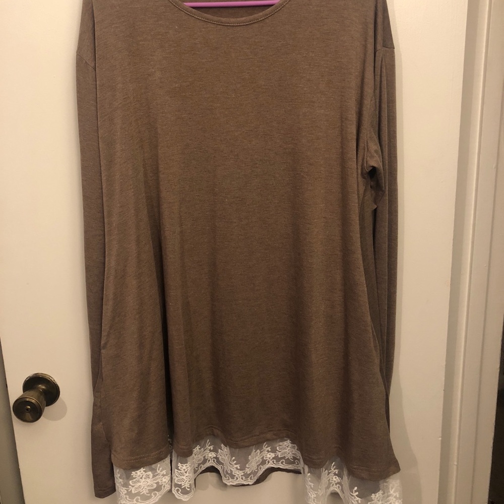 Worn once, long tunic!